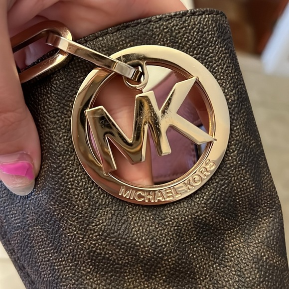 Michael Kors purse - Picture 6 of 6
